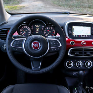 Photo poste de conduite Fiat 500X restylée (2019)