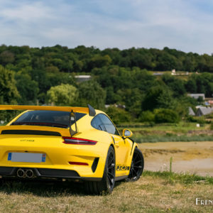 Photo 3/4 arrière Porsche 911 (991 2) GT3 RS (2019)