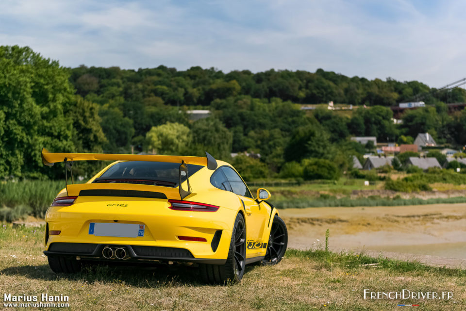 Photo 3/4 arrière Porsche 911 (991 2) GT3 RS (2019)