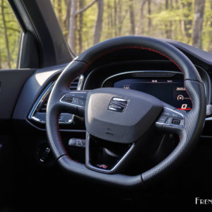 Photo volant cuir SEAT Ateca TDI 190 (2019)