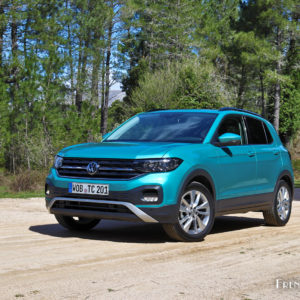 Photo 3/4 avant Volkswagen T-Cross (2019)