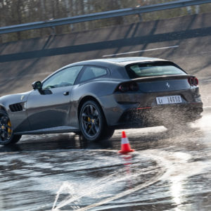 Photo essai Esperienza Ferrari GTC4Lusso – CERAM Mortefontaine (