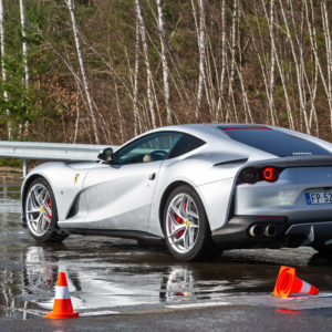 Photo essai Esperienza Ferrari 812 Superfast – CERAM Mortefontai