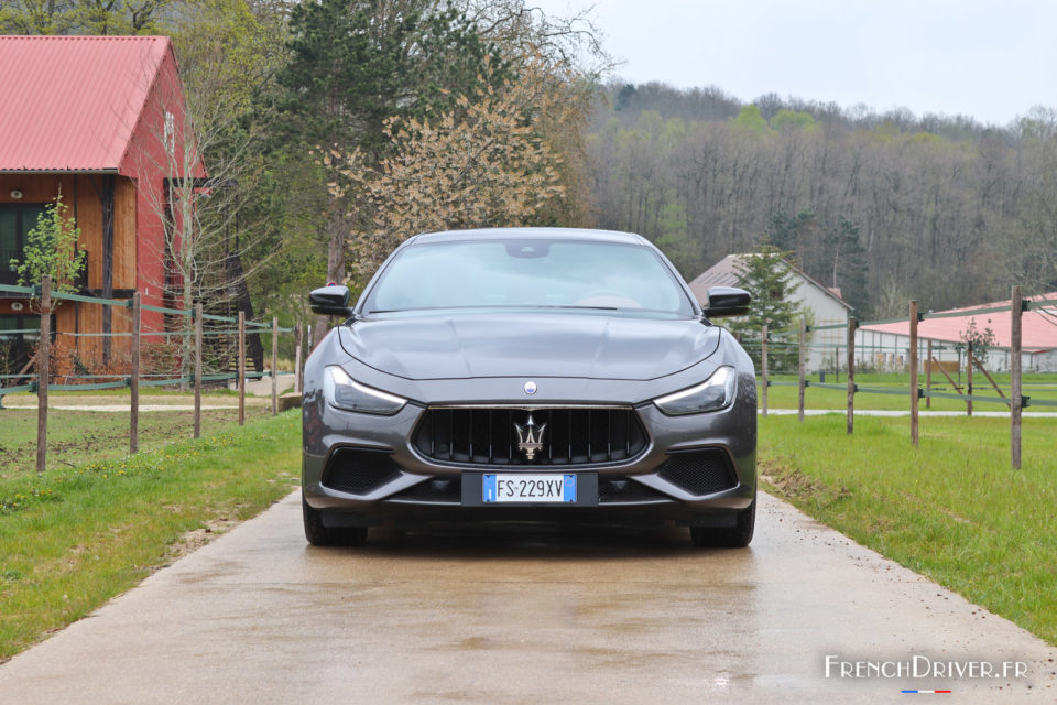 Photo face avant Maserati Ghibli SQ4 (2019)