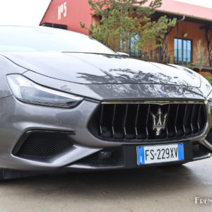 Photo bouclier avant Maserati Ghibli SQ4 (2019)