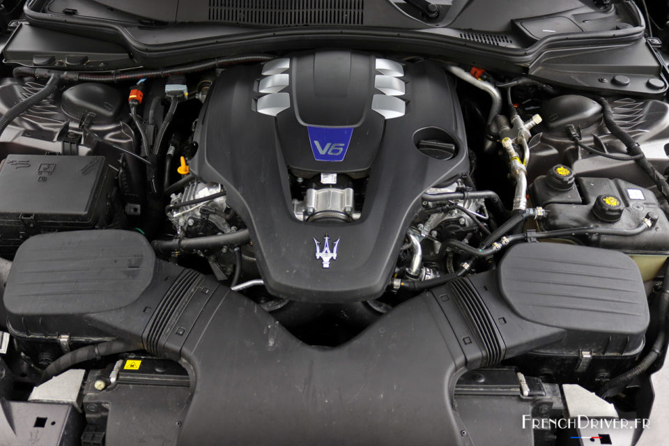 Photo moteur essence 3.0 V6 430 ch Maserati Ghibli SQ4 (2019)