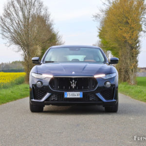 Photo face avant Maserati Levante S (2019)
