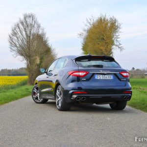 Photo 3/4 arrière Maserati Levante S (2019)