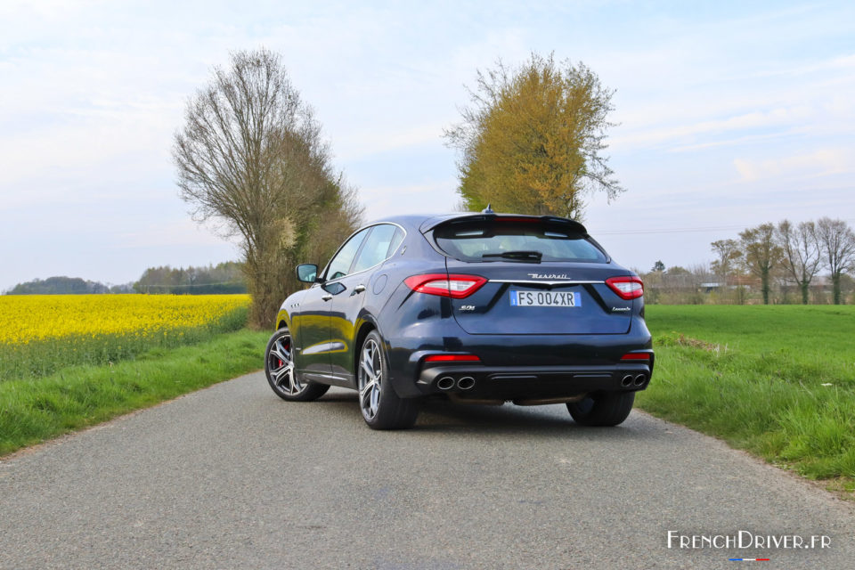 Photo 3/4 arrière Maserati Levante S (2019)