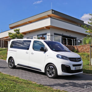 Photo 3/4 avant Opel Zafira Life (2019)