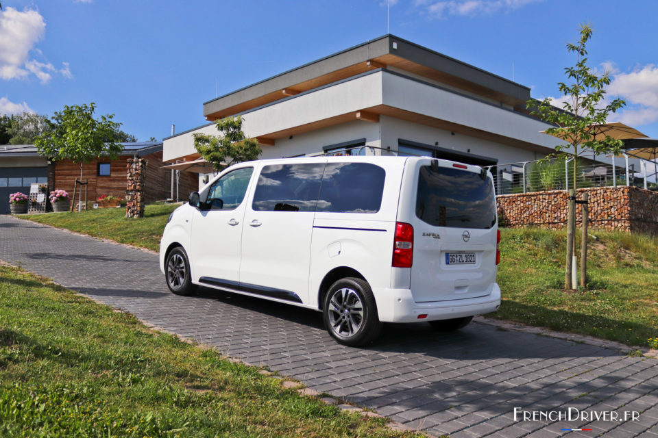 Photo 3/4 arrière Opel Zafira Life (2019)