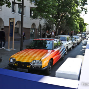 Photo GS Fleches art car exposition Citroën 100 ans – Born Pari