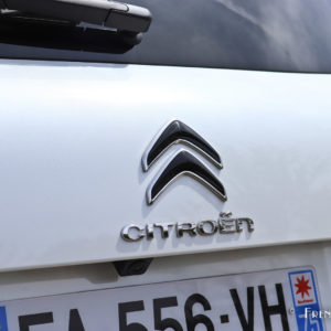 Photo sigle caméra recul Citroën C5 Aircross (2019)