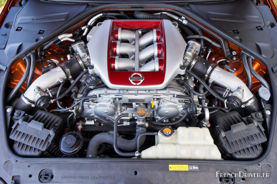 Photo moteur essence 3.8 V6 570 ch Nissan GT-R R35 (2019)
