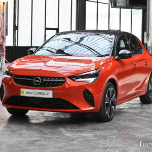 Photo 3/4 avant Opel Corsa-e F (2019)