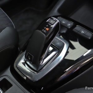 Photo boîte de vitesses automatique BVA8 Opel Corsa F (2019)