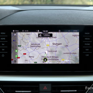 Photo navigation GPS écran tactile Skoda Kamiq (2019)