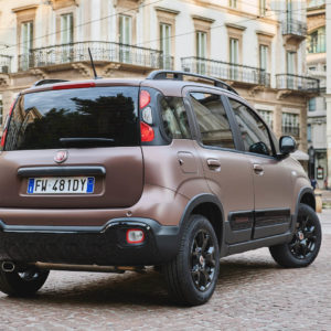 Photo 3/4 arrière Fiat Panda Trussardi (2019)