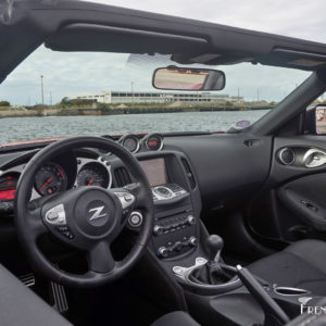 Photo cockpit Nissan 370 Z Roadster (2019)