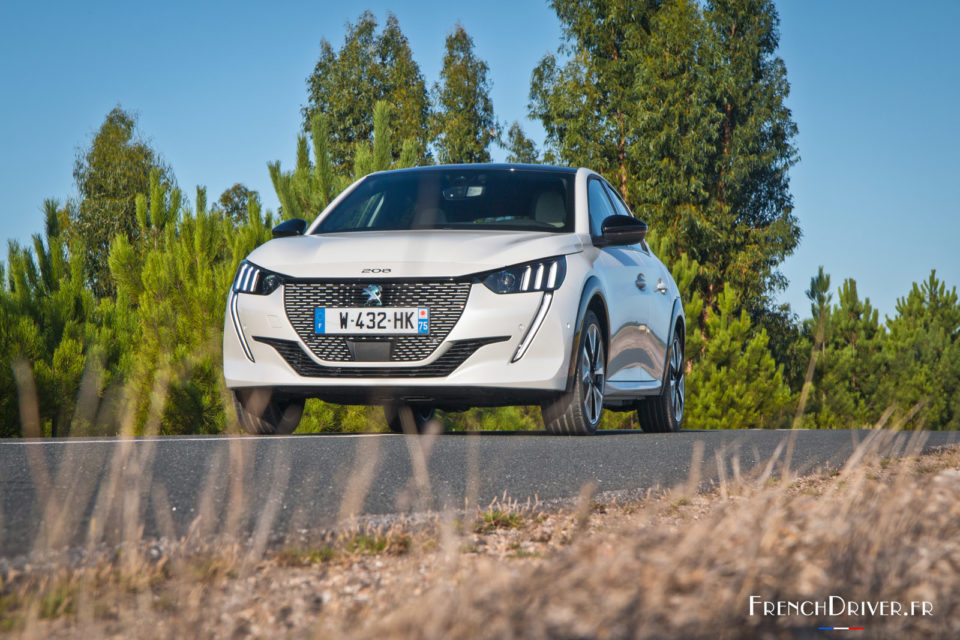 Photo essai nouvelle Peugeot e-208 II (2019)