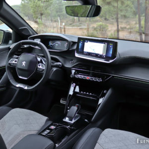 Photo intérieur i-Cockpit nouvelle Peugeot e-208 II (2019)