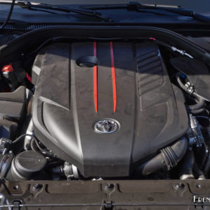 Photo moteur essence 6 cylindres 3.0 litres 340 Toyota GR Supra
