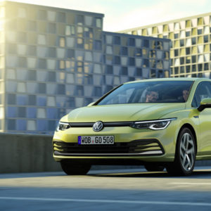 Photo 3/4 avant Volkswagen Golf 8 (2019)