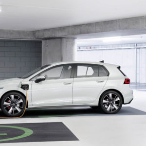 Photo Volkswagen Golf 8 GTE (2019)