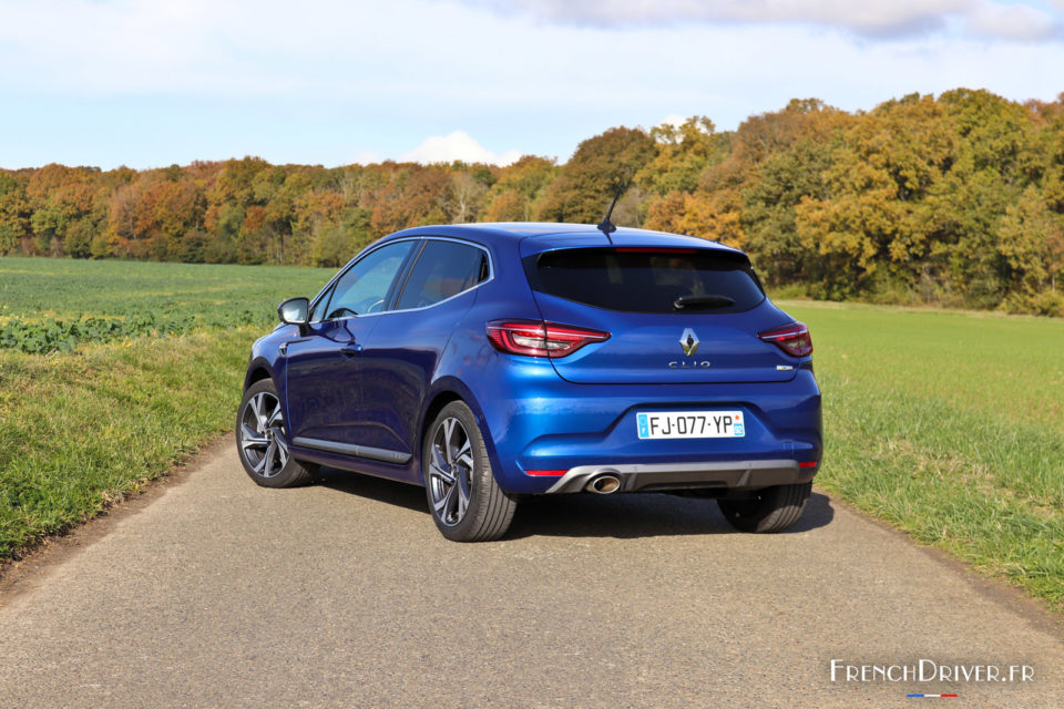 Photo 3/4 arrière Renault Clio V (2019)