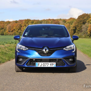 Photo face avant Renault Clio V (2019)