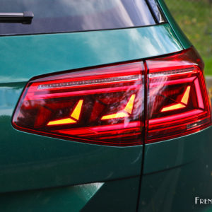 Photo feu arrière LED Volkswagen Passat SW restylée (2019)
