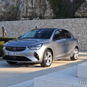 Photo 3/4 avant Opel Corsa F (2019)