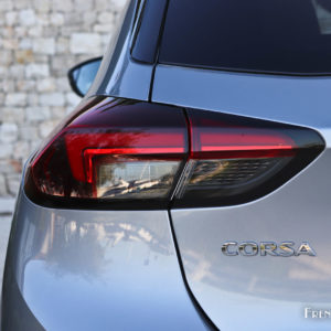 Photo feu arrière LED Opel Corsa F (2019)