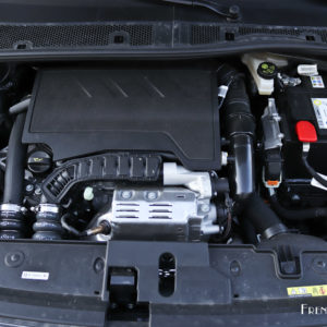 Photo moteur essence 1.2 Turbo 100 Opel Corsa F (2019)