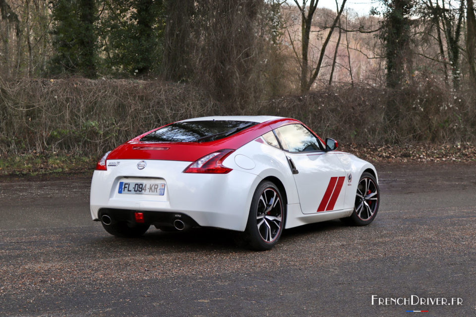 Photo 3/4 arrière Nissan 370Z 50ème Anniversaire (2020)