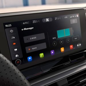 Photo écran tactile nouvelle SEAT León 4 (2020)