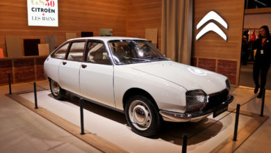 Photo of Photos : le stand Citroën et DS au Salon Rétromobile 2020