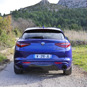 Photo face arrière Alfa Romeo Stelvio Veloce (2020)