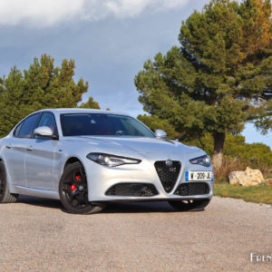 Photo 3/4 avant Alfa Romeo Giulia Sprint (2020)