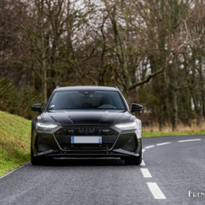 Photo face avant route Audi RS 6 Avant C8 (2020)