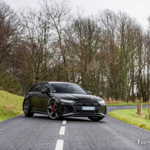 Photo 3/4 avant route Audi RS 6 Avant C8 (2020)