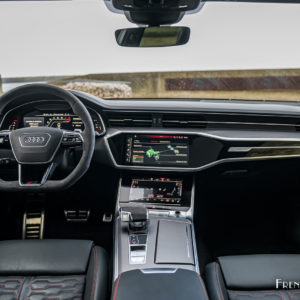 Photo intérieur cuir Audi RS 6 Avant C8 (2020)
