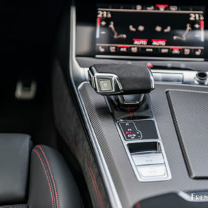 Photo console centrale boîte automatique Audi RS 6 Avant C8 (20