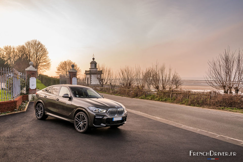 Photo route BMW X6 30d (2020)