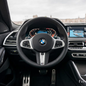 Photo poste de conduite BMW X6 30d (2020)