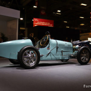 Photo stand Bugatti – Salon Rétromobile 2020