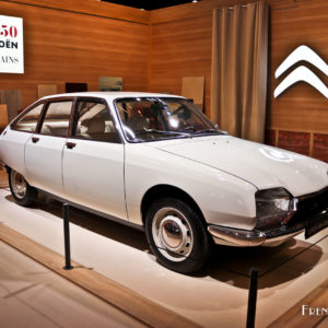 Photo stand Citroën Héritage – Salon Rétromobile 2020