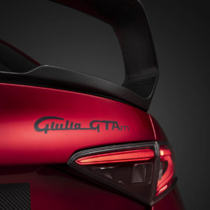 Photo sigle Alfa Romeo Giulia GTA (GTAm) 2020