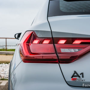 Photo feu arrière LED Audi A1 Citycarver (2020)