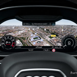 Photo navigation GPS 3D combiné Virtual Cockpit Audi RSQ3 Sport